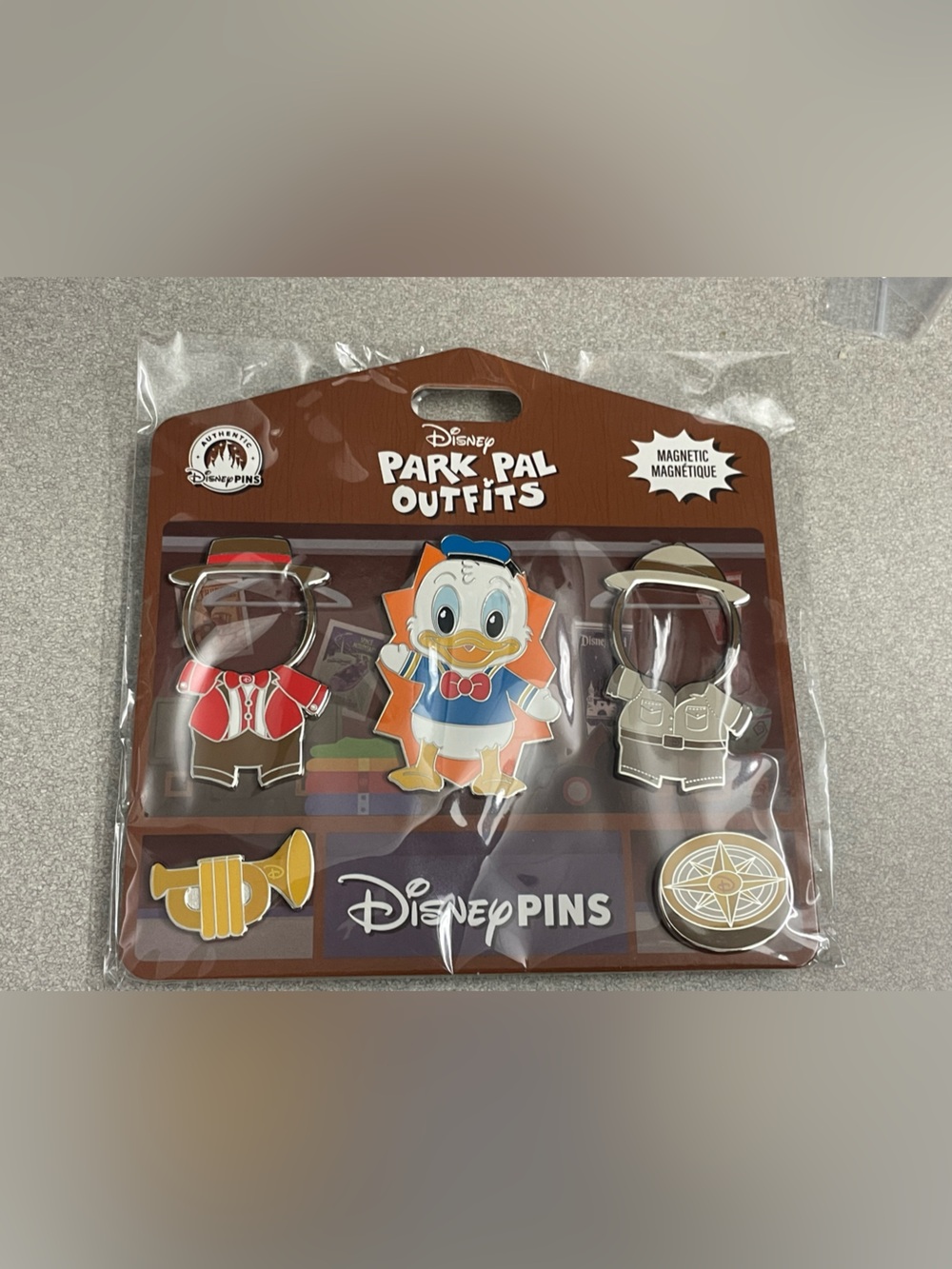 Park-Pals Donald Pin pack